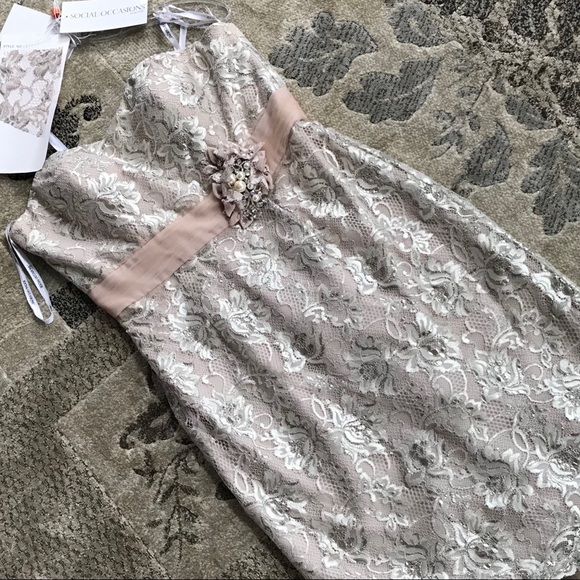 Ladies mother of the bride dress - Picture 6 of 6